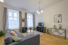 Best Seasons Cosy Budapest